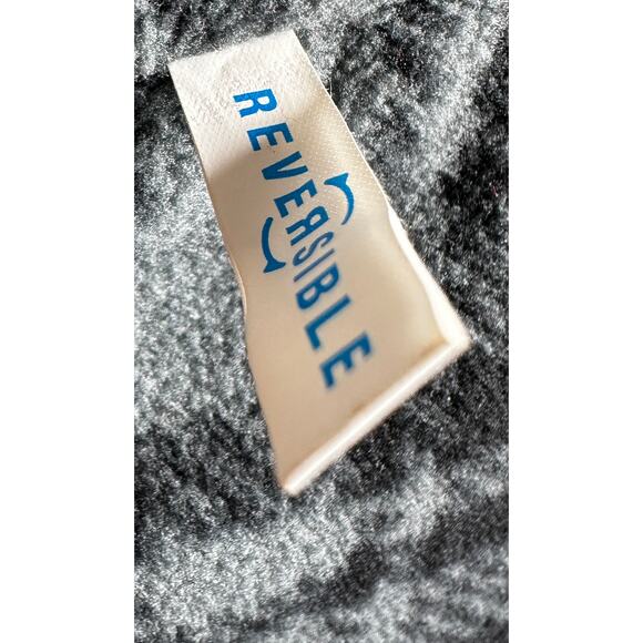 Columbia reversible youth size 14-16 black puffer vest EUC pockets - Picture 5 of 7